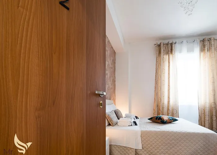 Mr. Brown - San Paolo 4*